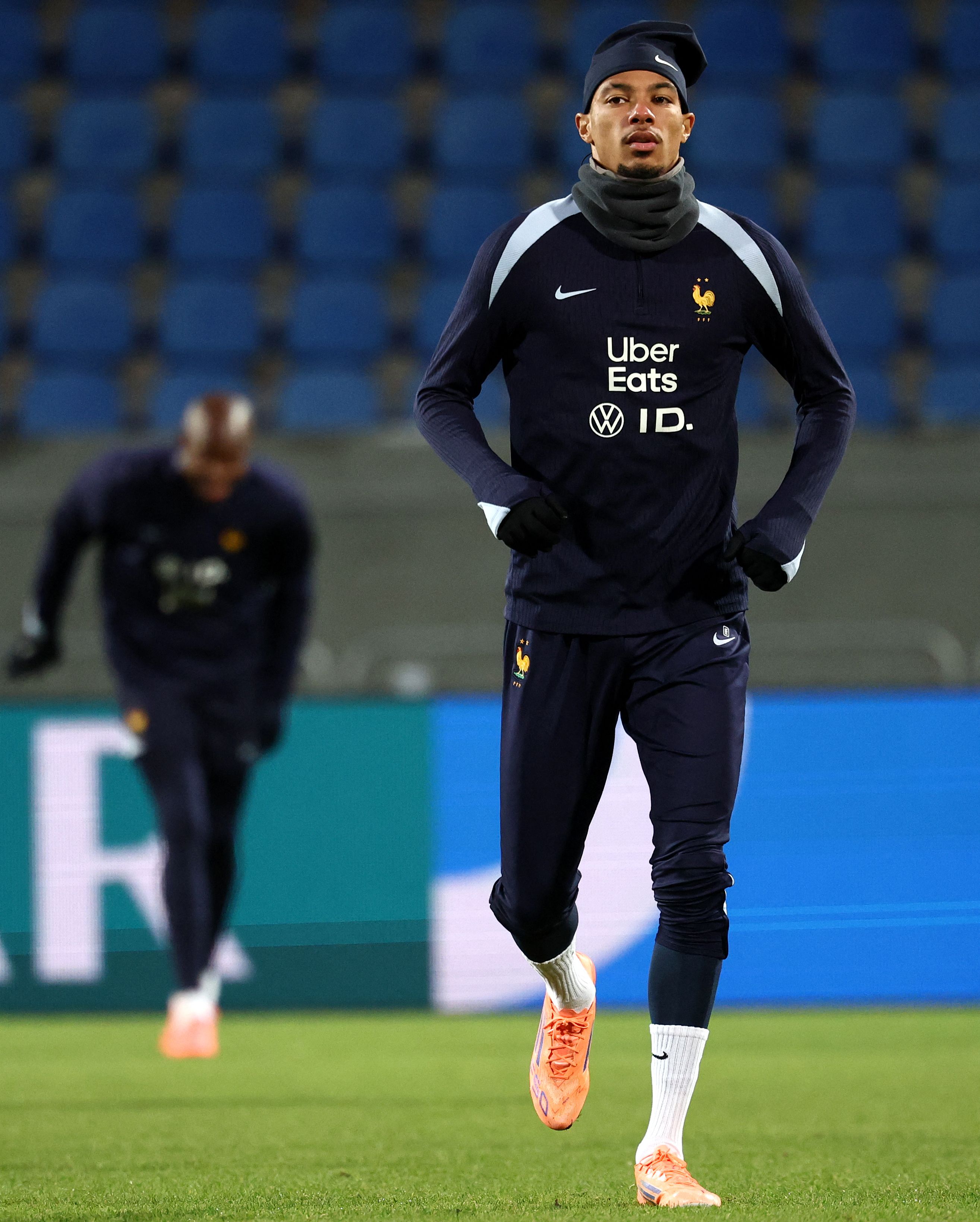 半岛网页版入口-包含马赛发布备战花絮，转会期造点机会，法甲任务艰巨，赛季目标并未改变的词条